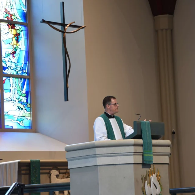 During the Dying Well in Christ Forum July 7–9, the Seminary community gathered for several worship services and a hymn festival.

The series included Opening Worship with Seminary President Dr. Thomas J. Egger preaching; a Lutheran funeral service with Rev. William Cwirla, regent for Concordia Theological Seminary, Fort Wayne, Ind. (CTSFW), preaching. CTSFW President Dr. Jon Bruss delivered the sermon during the closing service. 

Worship for the forum was planned by Dr. Jon Vieker, dean of Chapel, and Dr. Paul Grime, dean of Chapel at CTSFW.